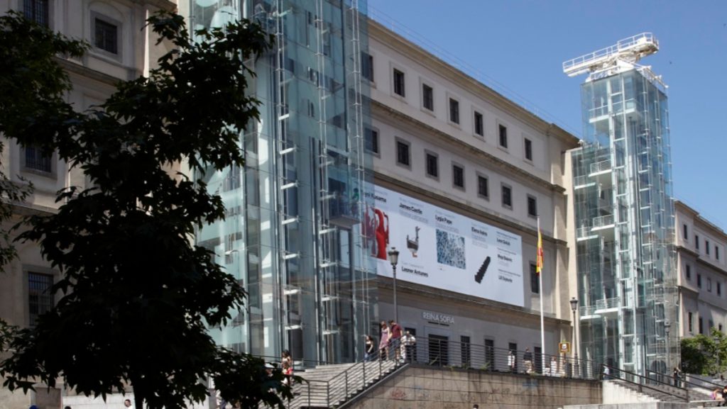 El museo Reina Sofía es accesible para personas sordas