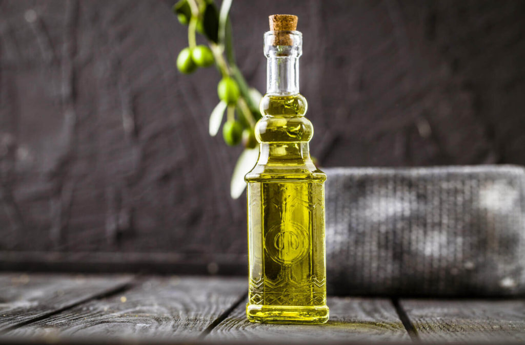 Aceite de oliva para los  oídos